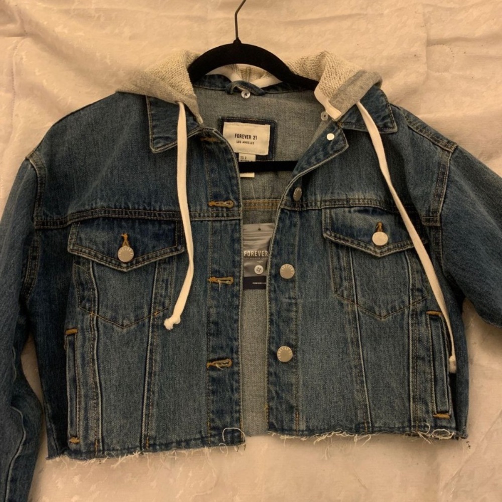 Forever 21 Cropped Denim Jacket
